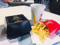 -麦当劳(东方时代广场分店)