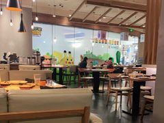 大堂-必胜客(大悦城店)