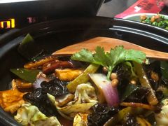 -辣尚瘾·烤鱼·新川菜(交大直营店)