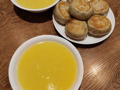 -清真吴记门钉肉饼·喜多利