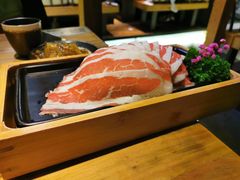 -湊湊火锅·茶憩(杭州湖滨银泰in77店)