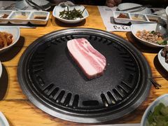 -唯成•韩国炭火烤肉 유성고기