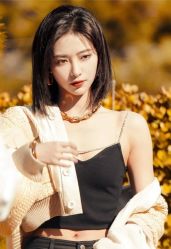 -米娜造型