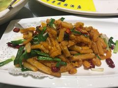 -雅和睿景·商务宴·风味土窑鸡(花博汇店)