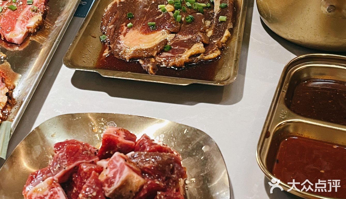  福州美食| 冰棒自助无限吃的滋滋牛烤肉[加油]