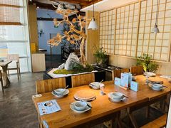 -蜜桃餐厅·伴山(湖滨商业街店)