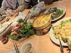 -大头虾越式风味餐厅(光明广场店)