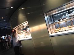 -悉尼塔旋转餐厅
