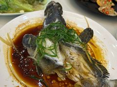 -覃记海鲜美食餐厅