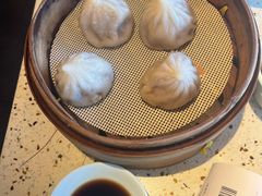 蟹黄汤包-东园小馆·早茶·淮扬小炒(水街店)