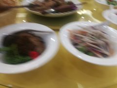-山明水秀大饭店