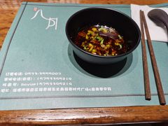 -八月美食小馆(银泰城总店)