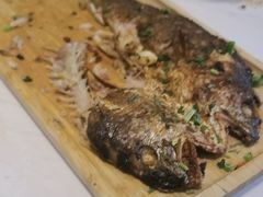 -回府君悦·疆派传承菜(西虹路店)