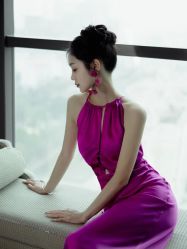 -Lady  Jane高端婚纱礼服馆
