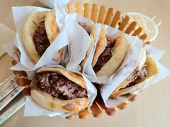 -闫家驴肉老店(华电一校店)
