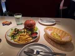 -阿妮叶李(光谷世界城店)