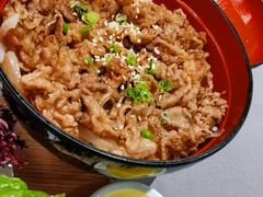 牛肉盖饭-隐泉之语日式料理(王府中环店)