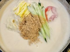 -桃园中华料理炸酱面(燕儿岛路店)