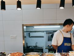 -蓝精灵饺子店