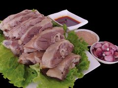 白条手抓羊肉-三江源美食城