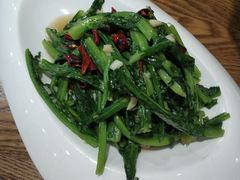 -品味新疆·新疆风味特色餐厅(泉舜店)