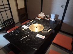 -山川小町·极番烧肉(新地假日广场店)