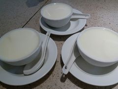 -义顺牛奶公司(新马路老店)