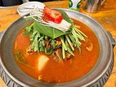 -喇喇排骨火锅·传统韩式脊骨汤(望京西园总店)