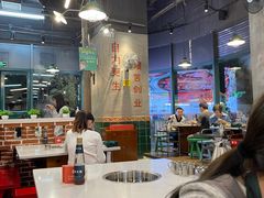 大堂-憨铁匠老火锅(龙岗万科里店)