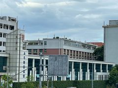 -奥冠体育华师附中恒温游泳馆