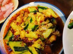 -富正毅三下锅·湘西韵味(天门山索道店)
