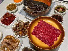 -小茉庐和牛自助火锅(龙湖万达店)