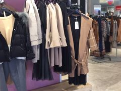 -首创奥特莱斯(西安店)