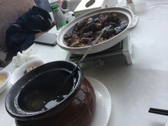 -八府香鸭·啫啫煲(华山路店)