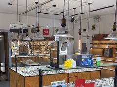 -罗伯特眼镜·蔡司官方授权(罗湖国贸店)