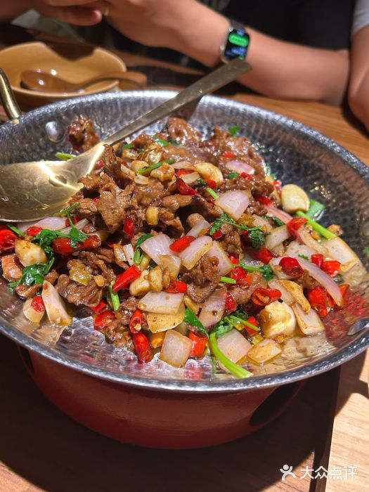 半步颠·小龙虾·川菜(旗舰店)图片