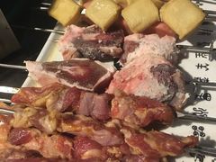 -狼遇见羊烧烤·现穿现烤(旧宫店)