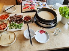 狗肉火锅-英子补身汤(海兰路店)
