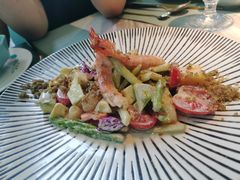 牛油果藜麦有机沙拉-蜜桃花开·中西融合菜E&W(南长街店)