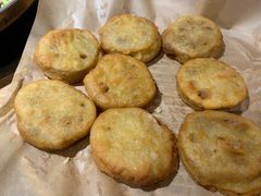 炸藕盒-吃饭皇帝大·土家民族菜(温州万象城店)