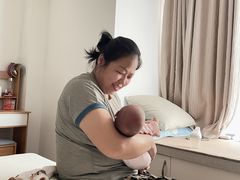 -臻爱住家月嫂育儿嫂(万达店)