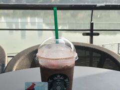 -星巴克(南宁民歌湖店)
