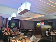 -俭寨大盘鸡·手抓肉·烧烤新疆菜(乌苏路店)