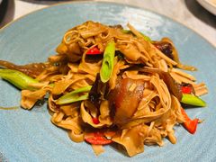 -鹿港小镇(霄云店)