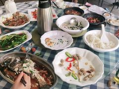 -钱大妈海鲜饭店(保利林语店)