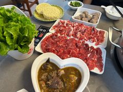 -官塘陈记鱼生·潮汕砂锅粥·牛肉火锅(潮枫路总店)