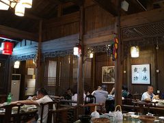 -缘来聚·徽菜名店(黄山宏村店)