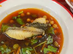 -烧哥美蛙肥肠鱼火锅·十五年社区店