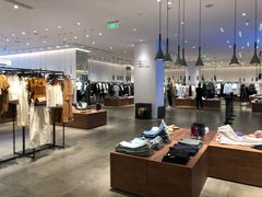 -URBAN REVIVO(西安Momopark店)