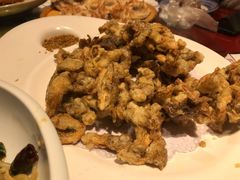 软炸蘑菇-95号酱骨·一块豆腐(展春园西路店)